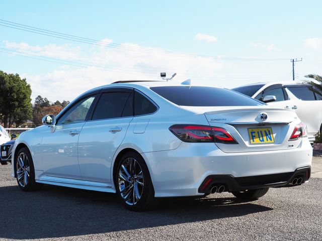 TOYOTA CROWN SEDAN HYBRID 2020 Image 31