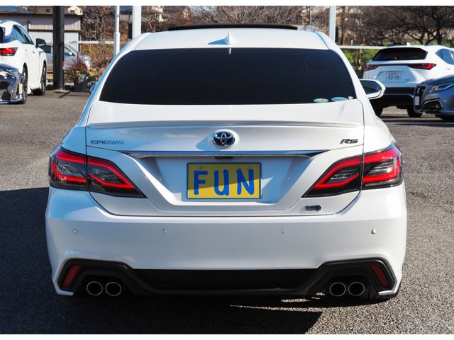 TOYOTA CROWN SEDAN HYBRID 2020 Image 31