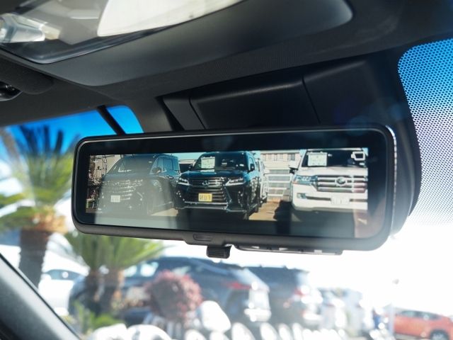 TOYOTA CROWN SEDAN HYBRID 2020 Image 31