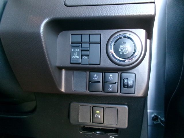 TOYOTA ROOMY 2023 Image 31