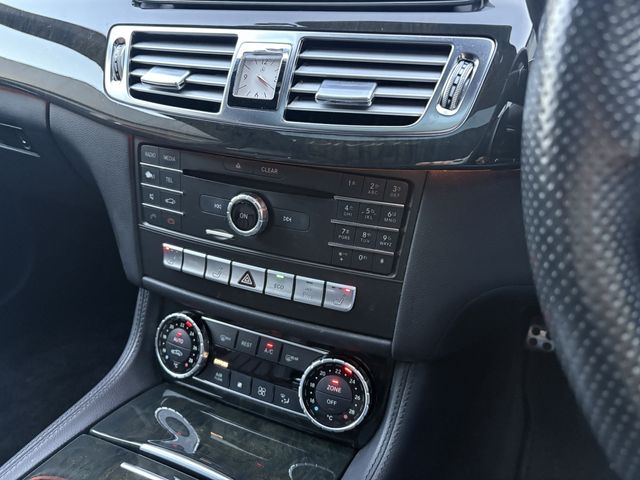 MERCEDES BENZ CLS SH 2016 Image 31