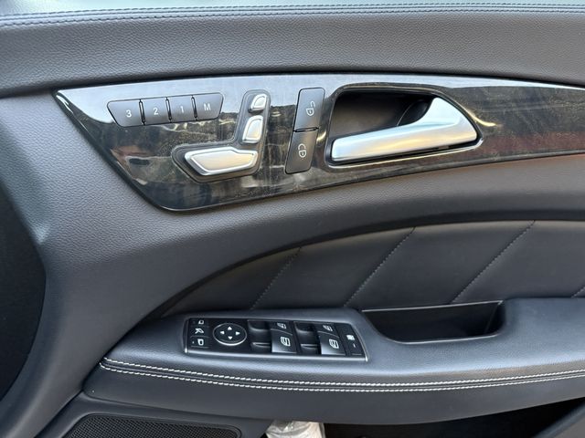 MERCEDES BENZ CLS SH 2016 Image 31