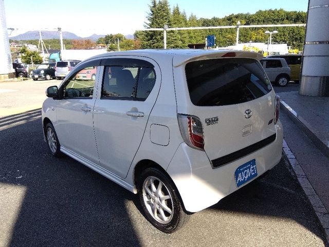 TOYOTA PIXIS EPOCH 2012 Image 31