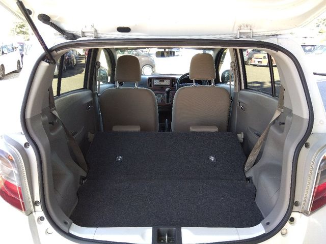 TOYOTA PIXIS EPOCH 2012 Image 31