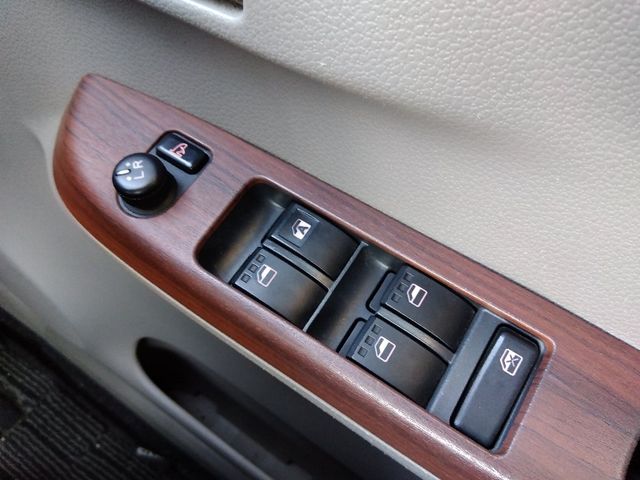 TOYOTA PIXIS EPOCH 2012 Image 31