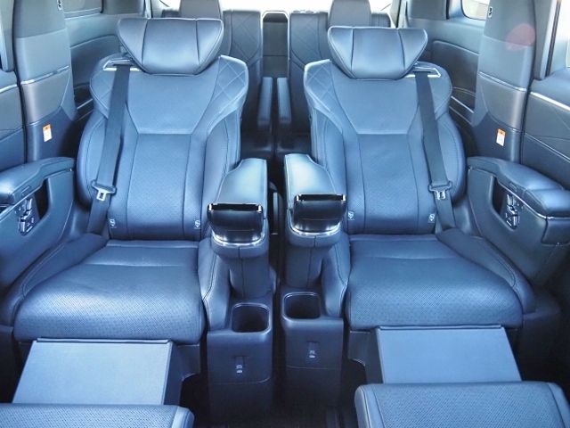 TOYOTA ALPHARD HYBRID 4WD 2023 Image 31