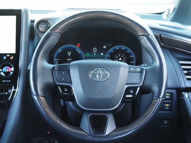 TOYOTA ALPHARD HYBRID 4WD 2023 Image 31