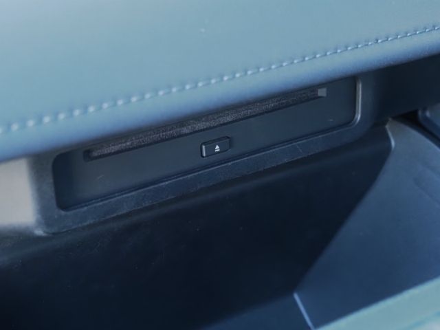 TOYOTA ALPHARD HYBRID 4WD 2023 Image 31