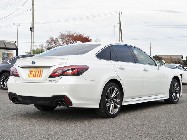 TOYOTA CROWN SEDAN HYBRID 4 2021 Image 31