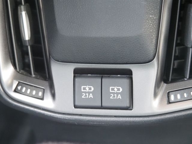 TOYOTA CROWN SEDAN HYBRID 4 2021 Image 31