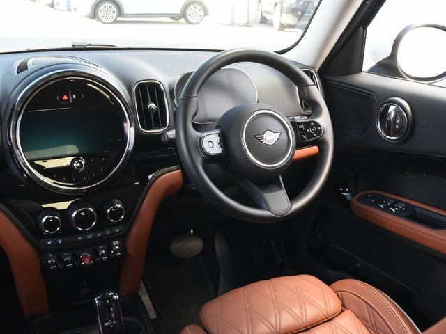 BMW MINI COOPER D CROSSO 2023 Image 31