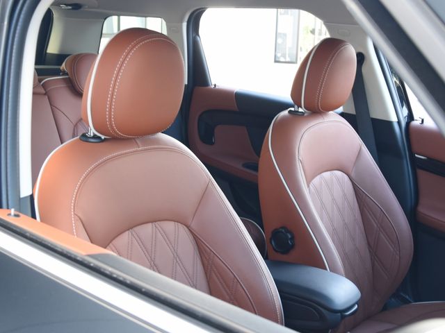 BMW MINI COOPER D CROSSO 2023 Image 31