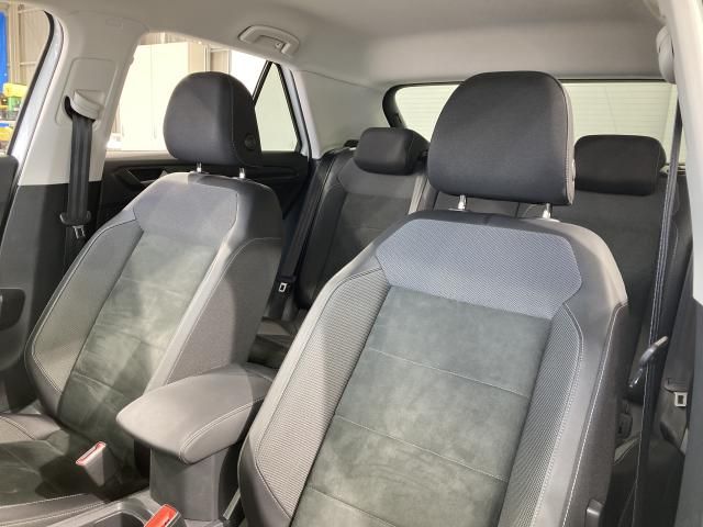 VOLKSWAGEN T-ROC 2024 Image 31