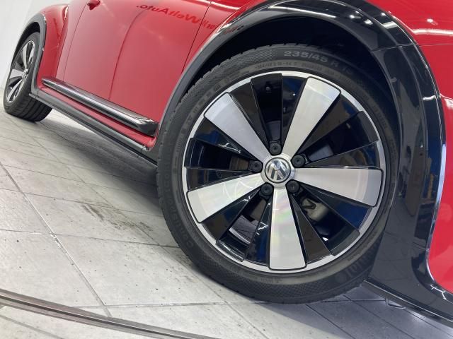 VOLKSWAGEN THE BEETL 2018 Image 31