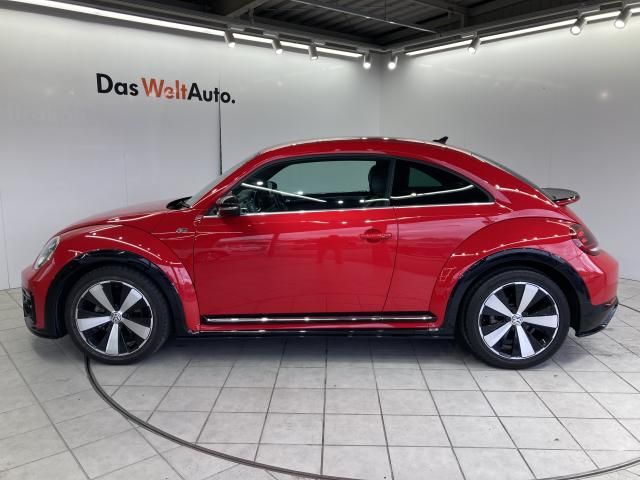 VOLKSWAGEN THE BEETL 2018 Image 31