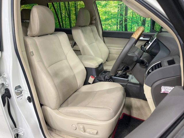 TOYOTA LANDCRUISER PRADO 2022 Image 31