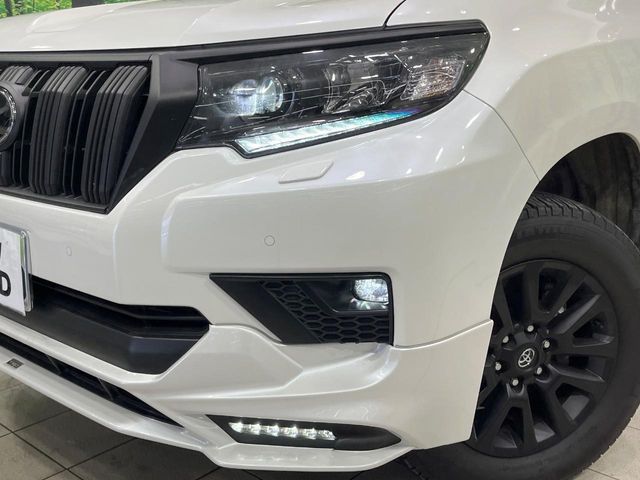 TOYOTA LANDCRUISER PRADO 2022 Image 31