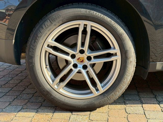 PORSCHE MACAN 2021 Image 31