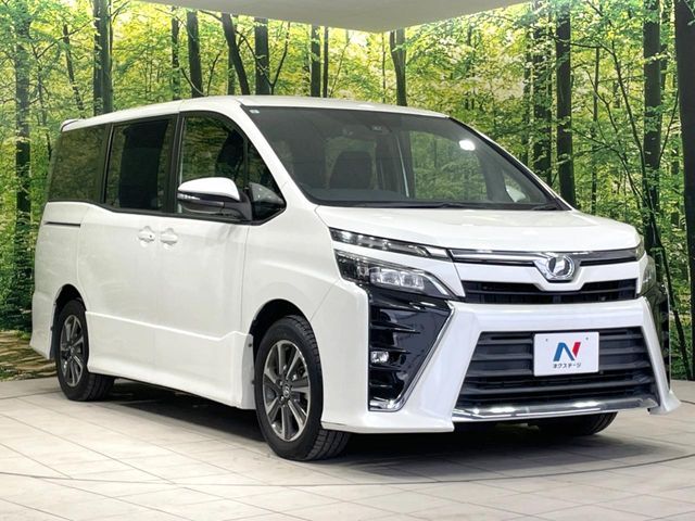 TOYOTA VOXY 2017 Image 31