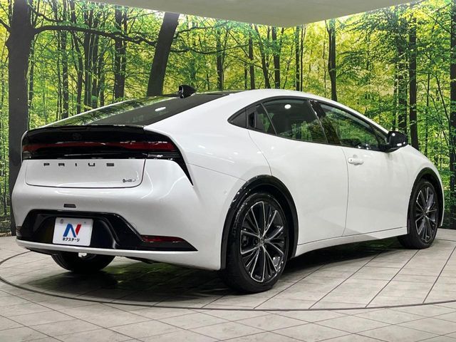 TOYOTA PRIUS 4WD 2025 Image 31