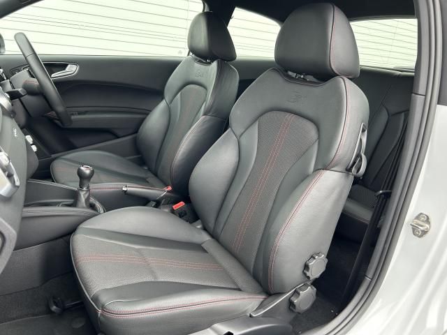 AUDI S1 2016 Image 31