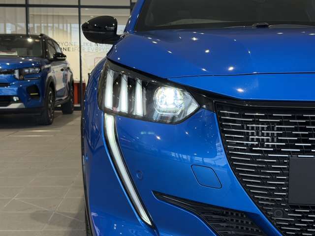 PEUGEOT 208 2022 Image 31