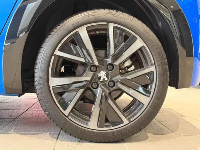 PEUGEOT 208 2022 Image 31