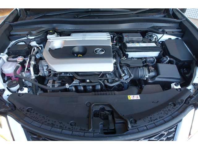 TOYOTA LEXUS UX200 2023 Image 31