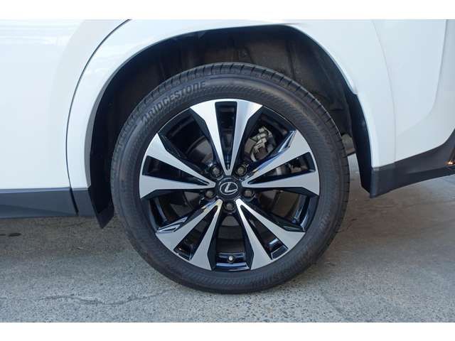 TOYOTA LEXUS UX200 2023 Image 31