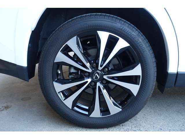 TOYOTA LEXUS UX200 2023 Image 31