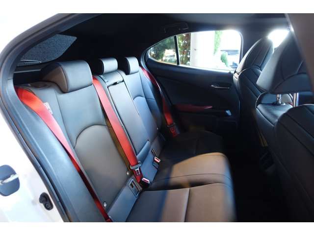 TOYOTA LEXUS UX200 2023 Image 31