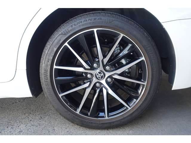 TOYOTA CAMRY HYBRID 2022 Image 31