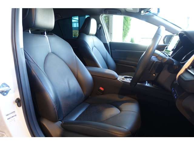 TOYOTA CAMRY HYBRID 2022 Image 31