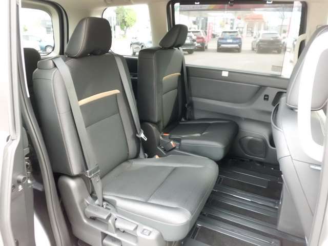 NISSAN SERENA  WG 4WD 2024 Image 31