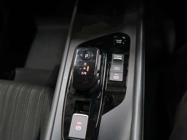 NISSAN NOTE 4WD 2024 Image 31