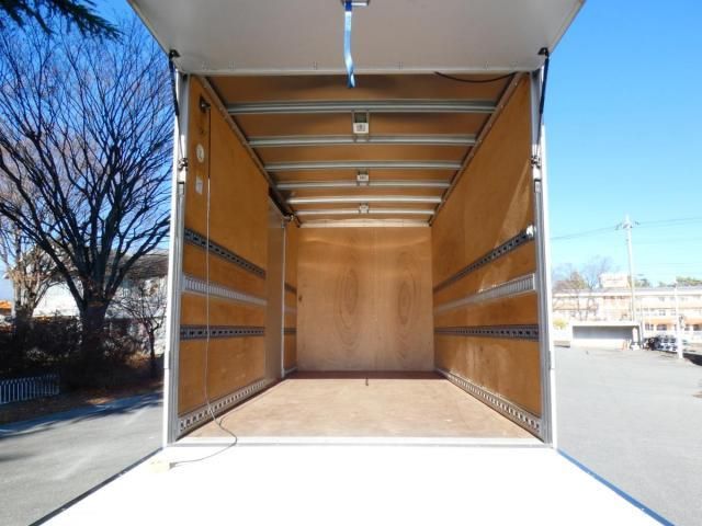 MITSUBISHI CANTER 2017 Image 31