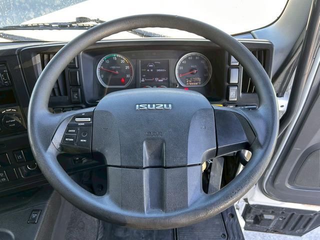 ISUZU GIGA 2016 Image 31