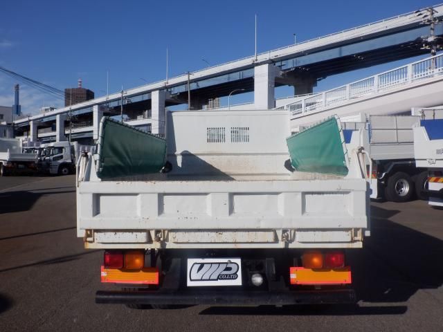 ISUZU FORWARD 2011 Image 31
