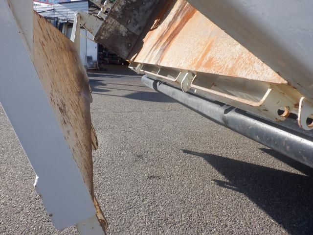 ISUZU FORWARD 2011 Image 31