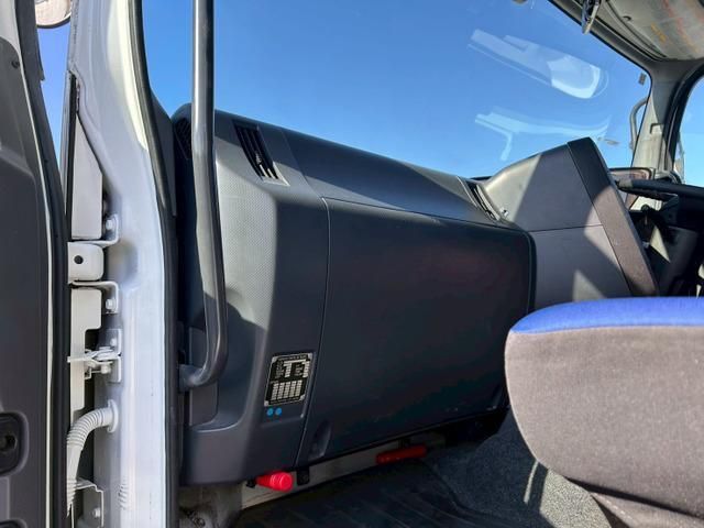 ISUZU GIGA 2018 Image 31