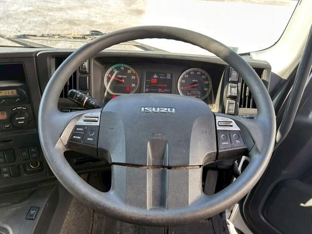 ISUZU GIGA 2018 Image 31