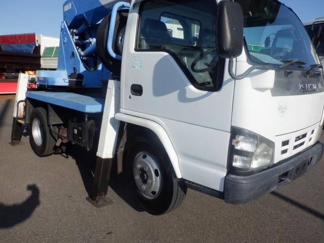 ISUZU ELF 2005 Image 31