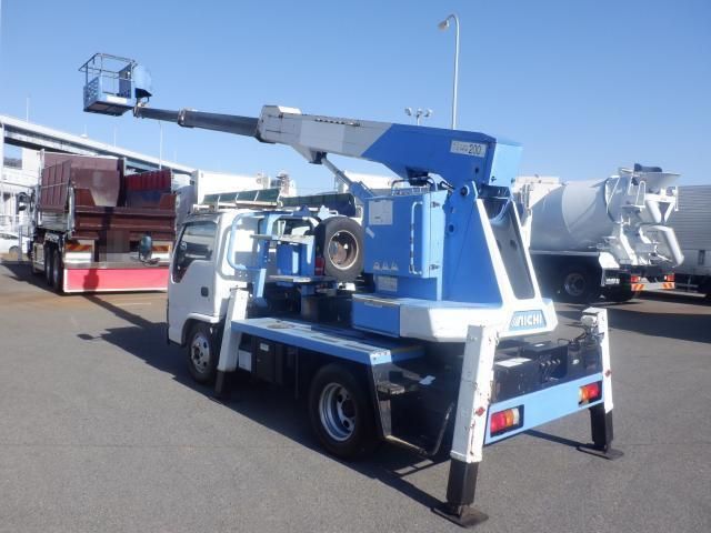 ISUZU ELF 2005 Image 31