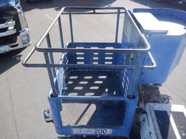 ISUZU ELF 2005 Image 31