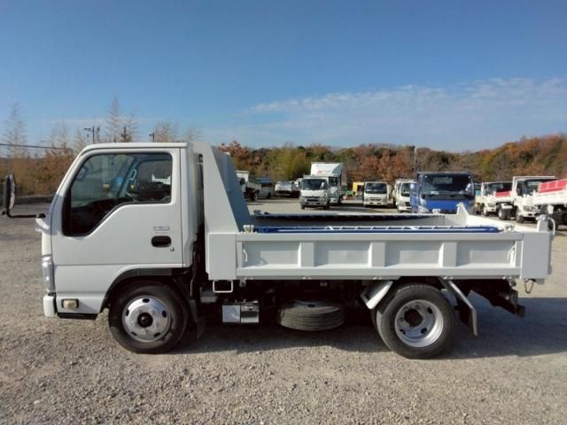 ISUZU ELF 2017 Image 31