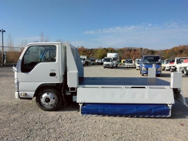 ISUZU ELF 2017 Image 31