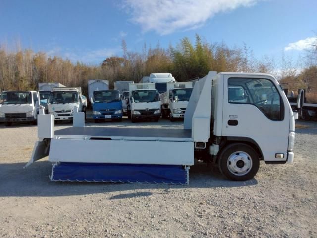 ISUZU ELF 2017 Image 31