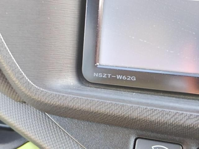 TOYOTA AQUA 2013 Image 31