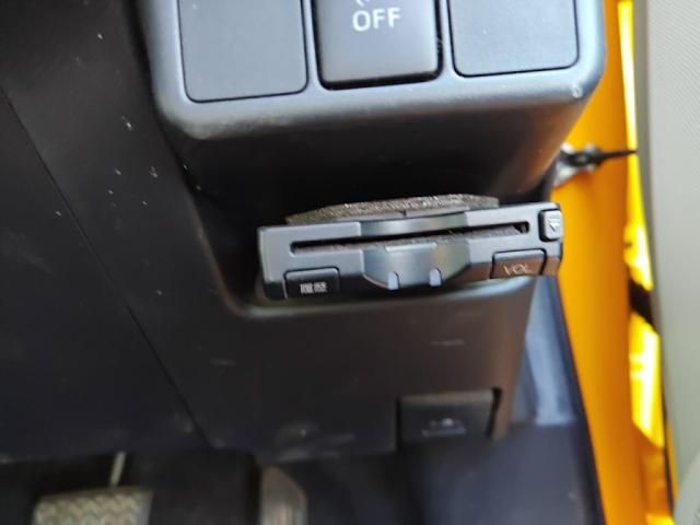 TOYOTA AQUA 2013 Image 31