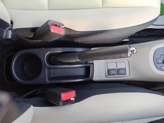 TOYOTA AQUA 2013 Image 31